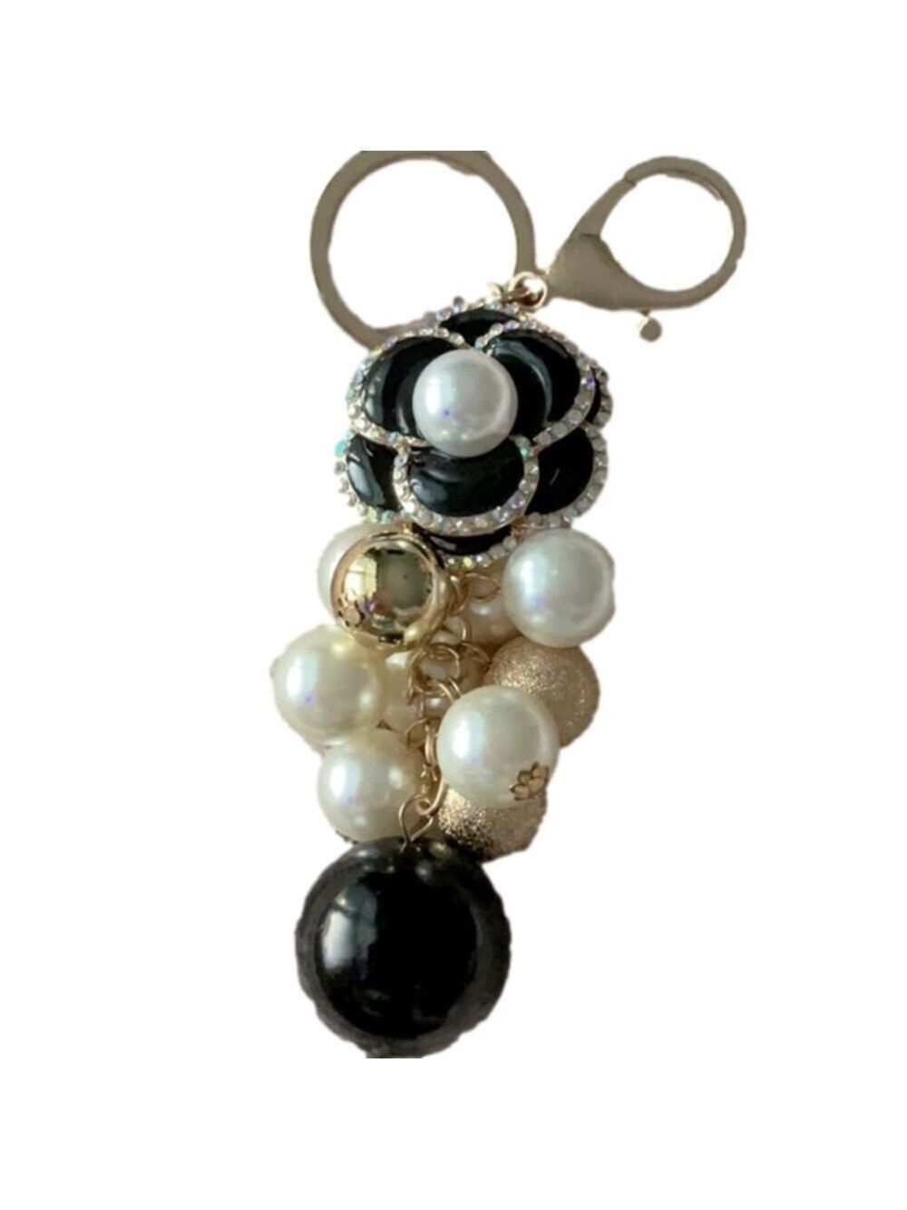 Camilla Flower Keychain Rhinestone Pearl